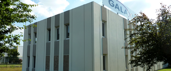 Locaux situés à Ormes